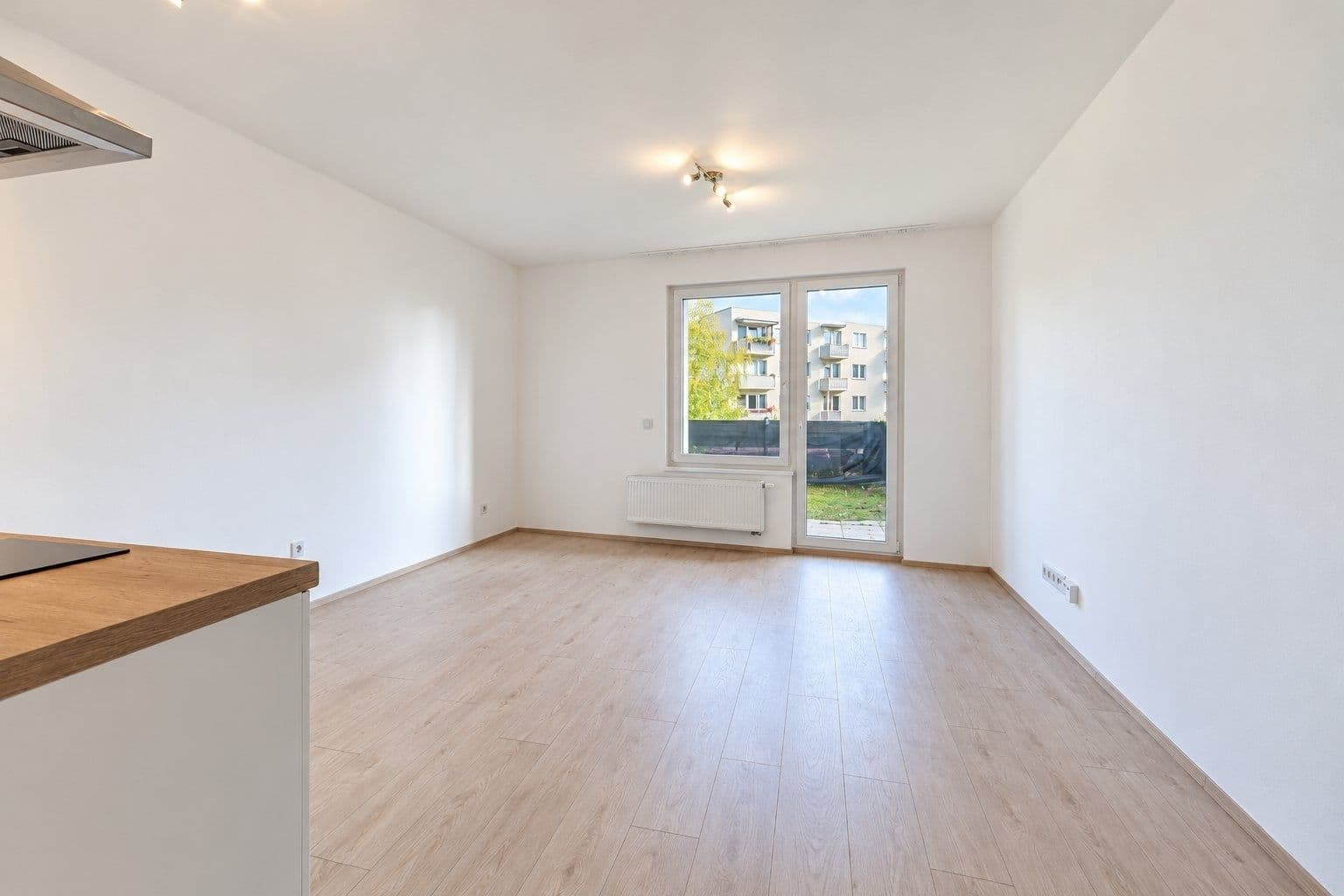Prenájom bytu 1-izbový 30 m², Františka Diviše, Praha, Praha Prenájom bytu 1-izbový 30 m², Františka Diviše, Praha, Praha