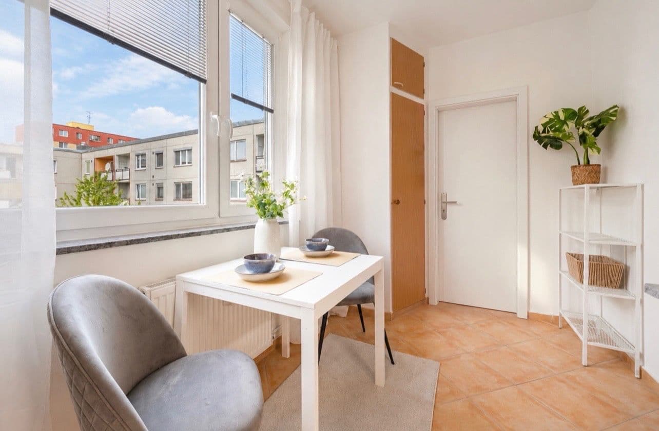 Predaj bytu 4-izbový 72 m², Družební, Olomouc, Olomoucký kraj Predaj bytu 4-izbový 72 m², Družební, Olomouc, Olomoucký kraj