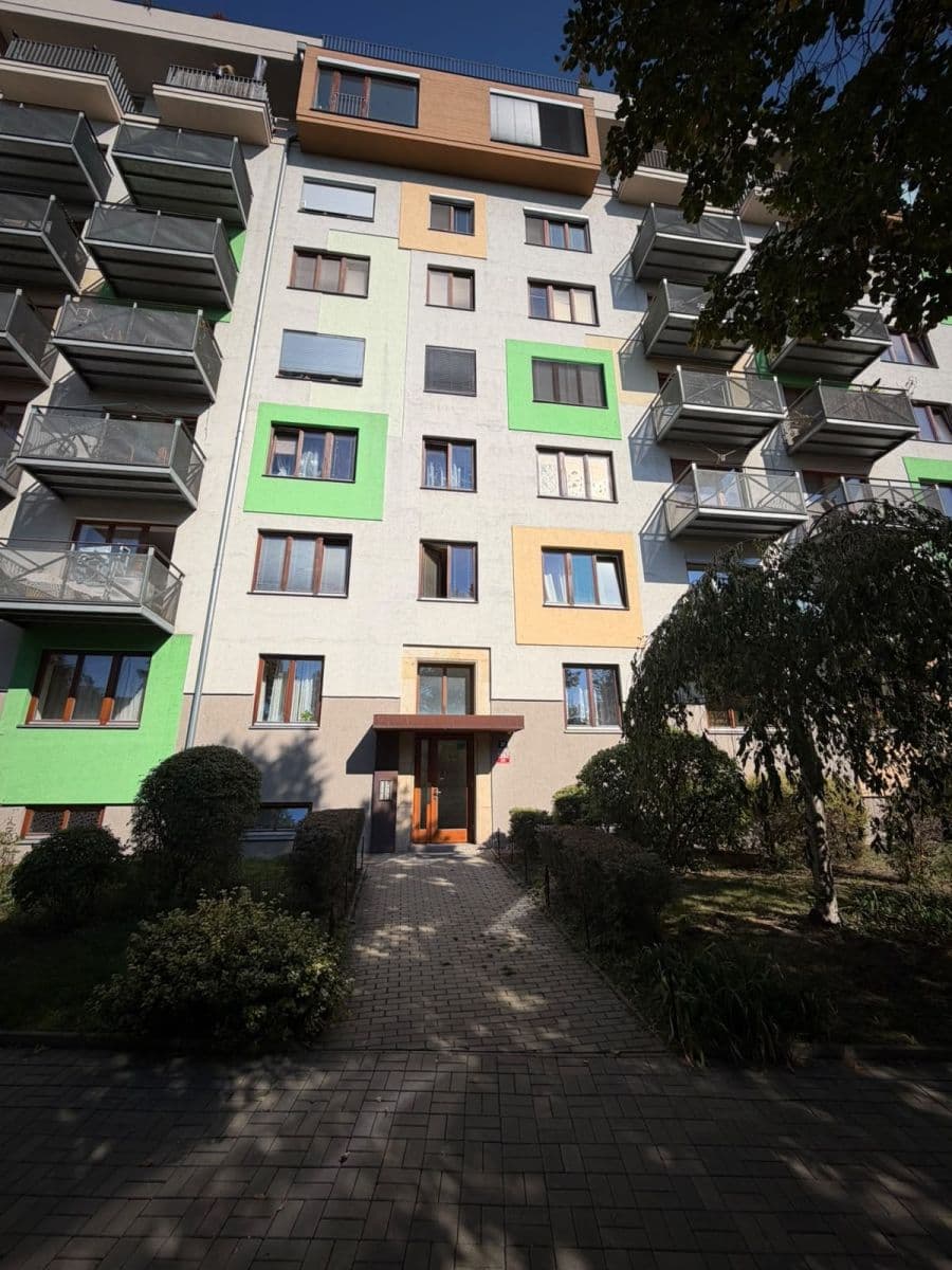 Prenájom bytu 2-izbový 53 m², Pod Lipami, Praha, Praha Prenájom bytu 2-izbový 53 m², Pod Lipami, Praha, Praha