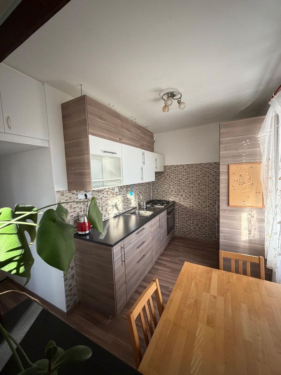 Prenájom bytu 2-izbový 53 m², Pod Lipami, Praha, Praha Prenájom bytu 2-izbový 53 m², Pod Lipami, Praha, Praha
