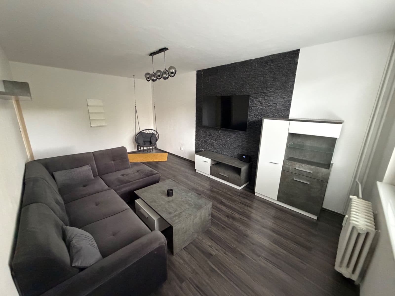 Prenájom bytu 3-izbový 75 m², Na Šancích, Chrudim, Pardubický kraj Prenájom bytu 3-izbový 75 m², Na Šancích, Chrudim, Pardubický kraj