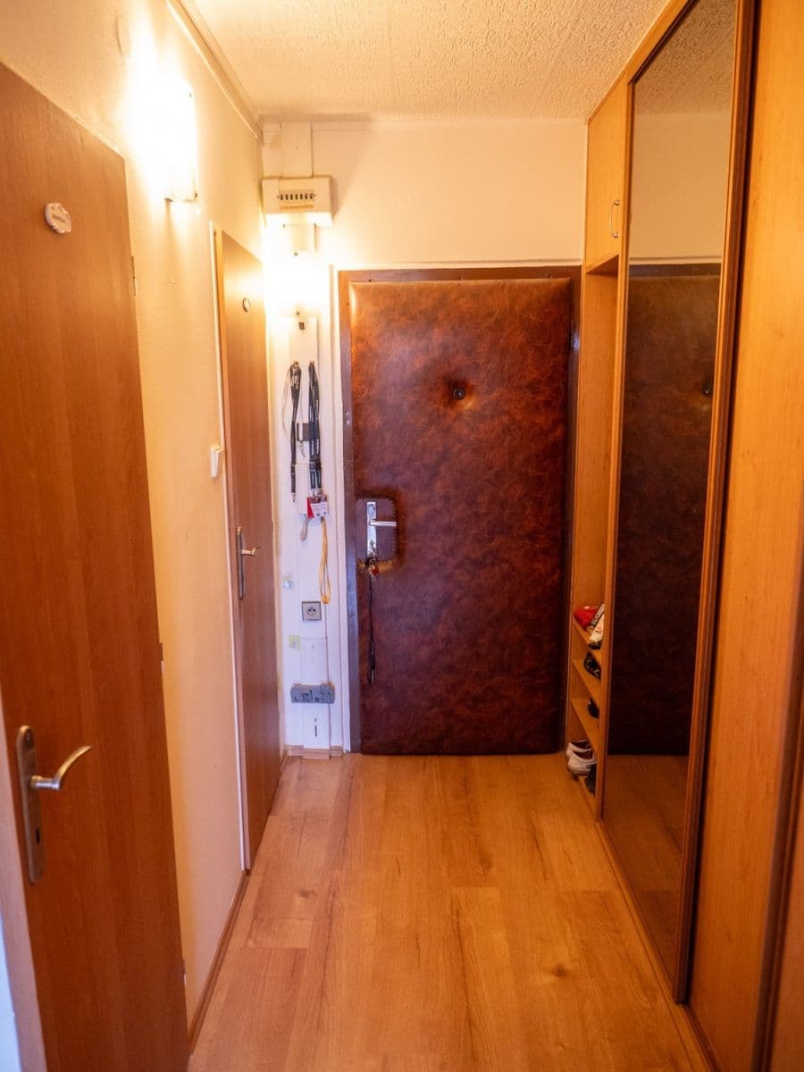 Predaj bytu 2-izbový 54 m², Jižní, Poděbrady, Středočeský kraj Predaj bytu 2-izbový 54 m², Jižní, Poděbrady, Středočeský kraj