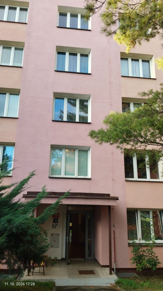Prenájom bytu 1-izbový 23 m², Horolezecká, Praha, Praha Prenájom bytu 1-izbový 23 m², Horolezecká, Praha, Praha