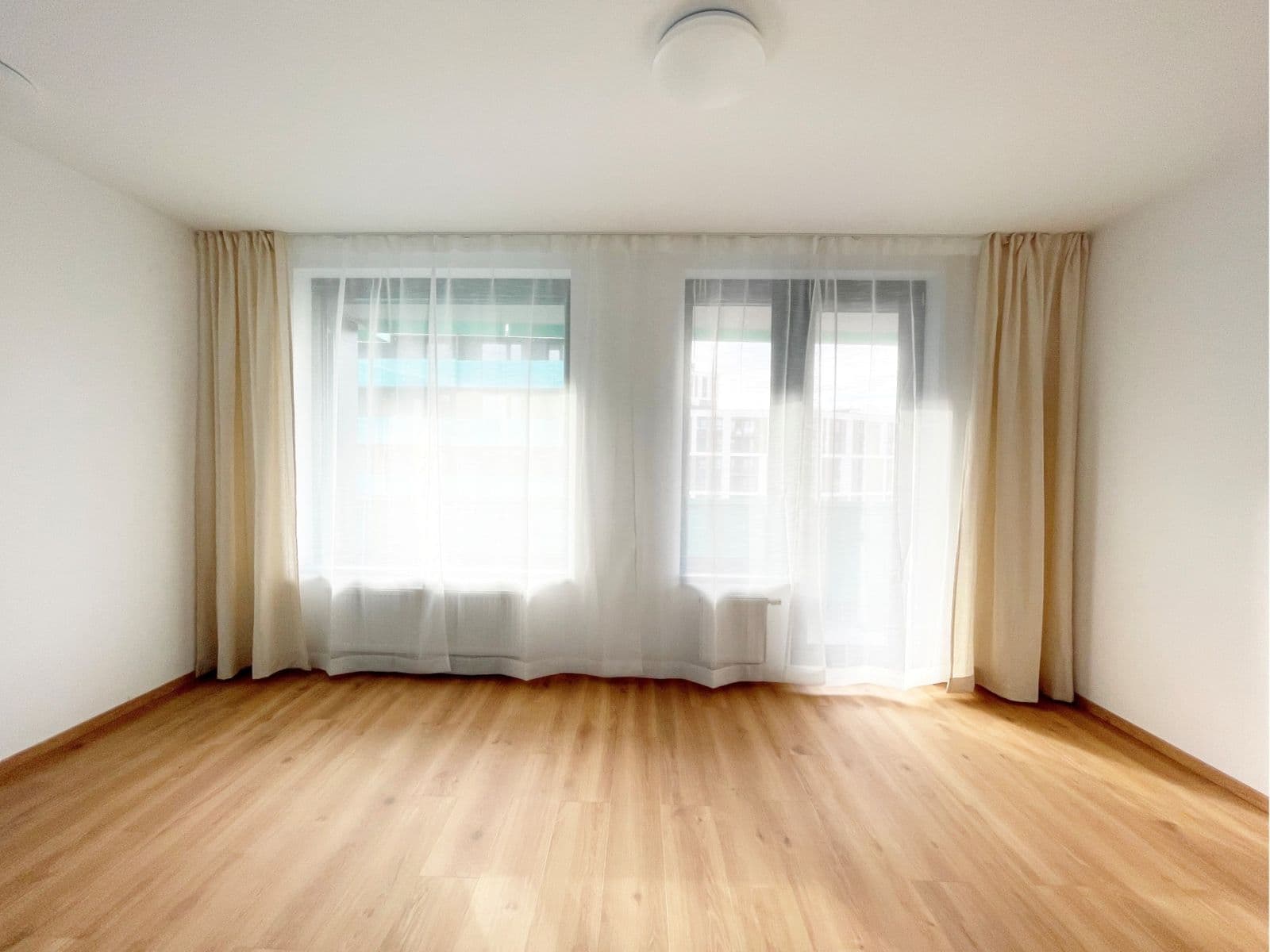 Prenájom bytu 1-izbový 32 m², Olgy Havlové, Praha, Praha Prenájom bytu 1-izbový 32 m², Olgy Havlové, Praha, Praha