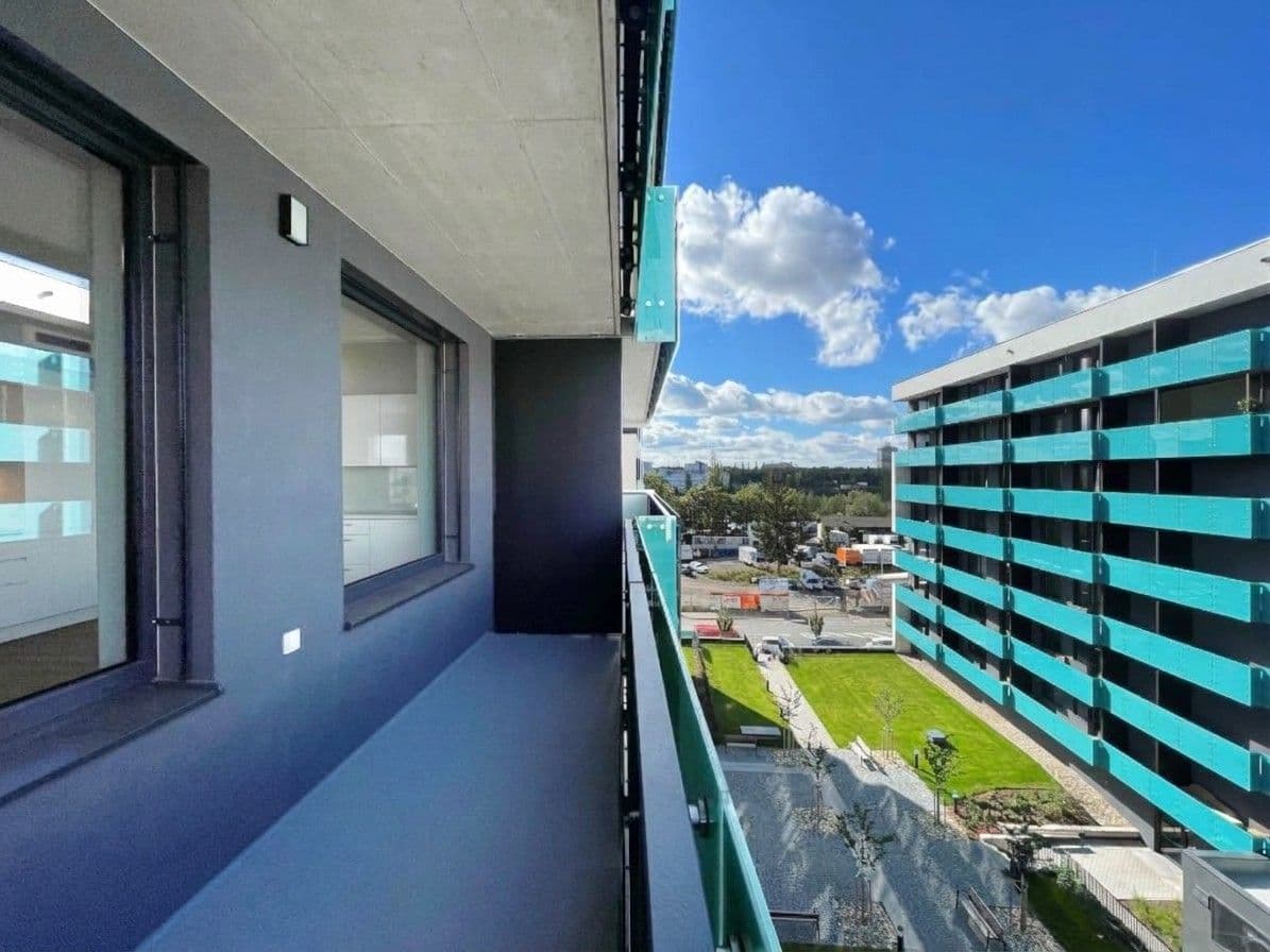 Prenájom bytu 1-izbový 32 m², Olgy Havlové, Praha, Praha Prenájom bytu 1-izbový 32 m², Olgy Havlové, Praha, Praha