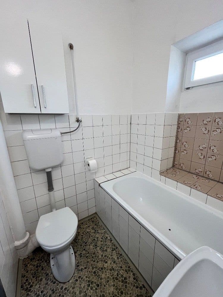 Prenájom bytu 1-izbový 35 m², Kalouskova, Rousínov, Jihomoravský kraj Prenájom bytu 1-izbový 35 m², Kalouskova, Rousínov, Jihomoravský kraj