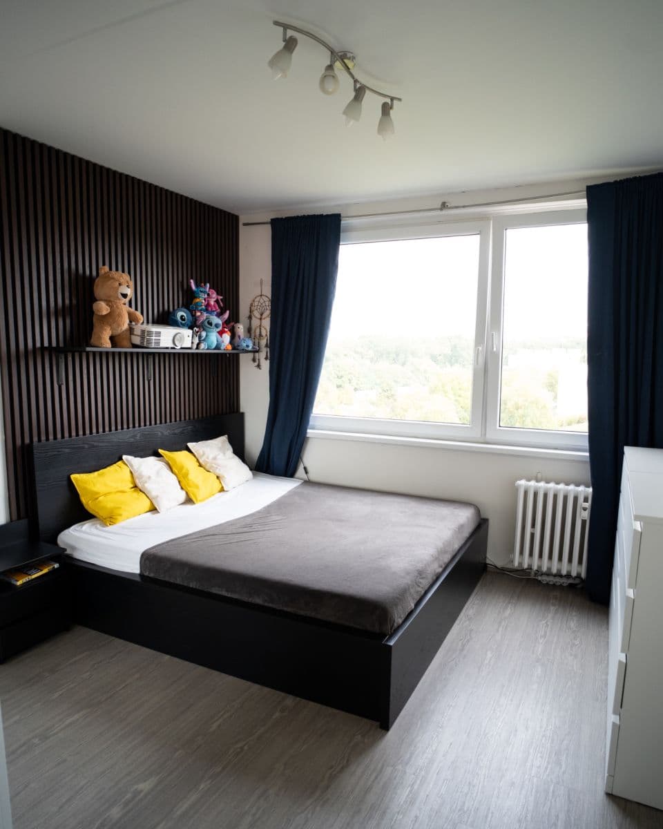 Prenájom bytu 3-izbový 72 m², Plevenská, Praha, Praha Prenájom bytu 3-izbový 72 m², Plevenská, Praha, Praha