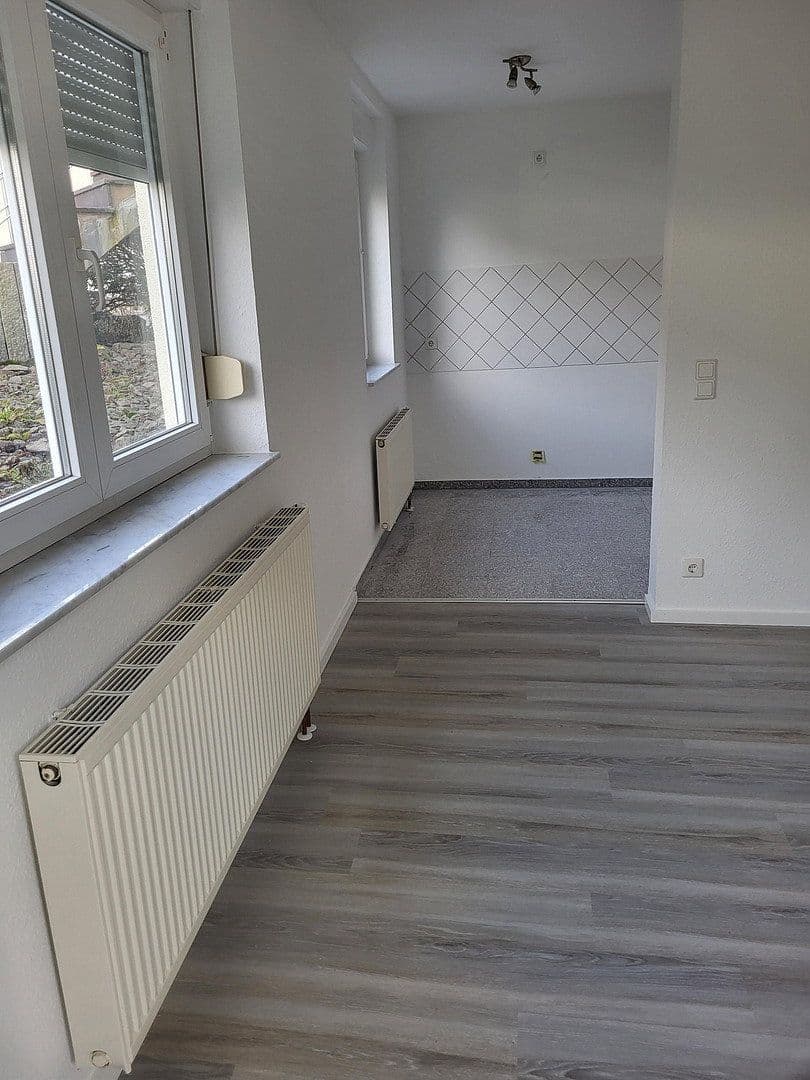 Prenájom bytu 2-izbový 48 m², Baden-Baden, Bádensko-Wurttembersko Prenájom bytu 2-izbový 48 m², Baden-Baden, Bádensko-Wurttembersko