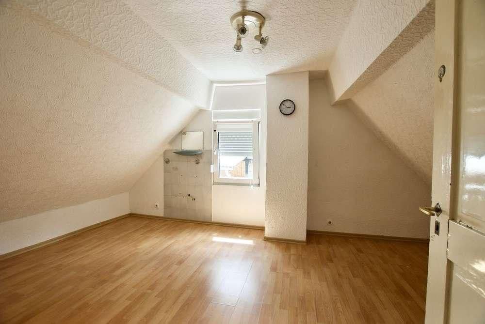 Prenájom domu 120 m², pozemok 413 m², Friedrich Ebert Str. 51, Erftstadt, Severné Porýnie - Westfálsko Prenájom domu 120 m², pozemok 413 m², Friedrich Ebert Str. 51, Erftstadt, Severné Porýnie - Westfálsko