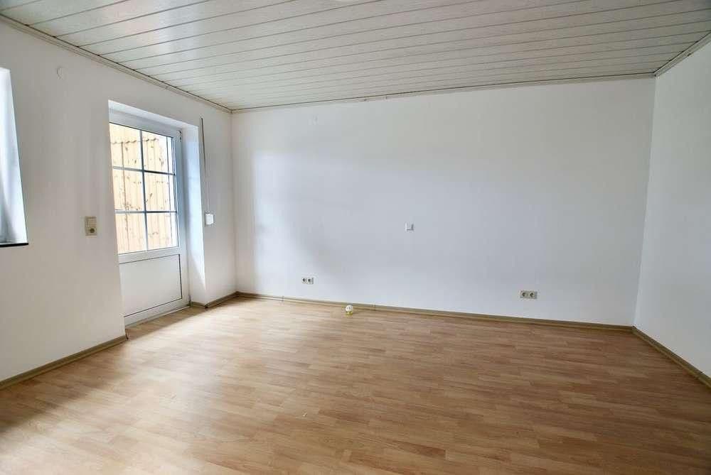 Prenájom domu 120 m², pozemok 413 m², Friedrich Ebert Str. 51, Erftstadt, Severné Porýnie - Westfálsko Prenájom domu 120 m², pozemok 413 m², Friedrich Ebert Str. 51, Erftstadt, Severné Porýnie - Westfálsko