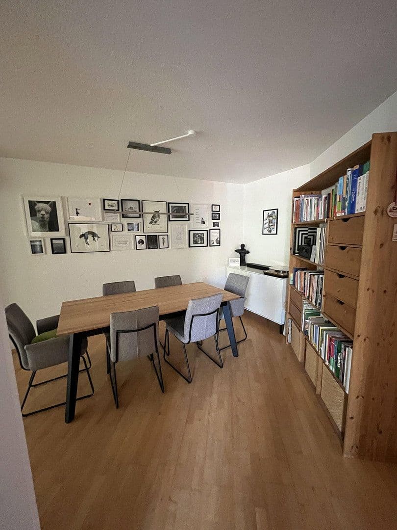 Predaj bytu 2-izbový 75 m², Köln, Severné Porýnie - Westfálsko Predaj bytu 2-izbový 75 m², Köln, Severné Porýnie - Westfálsko