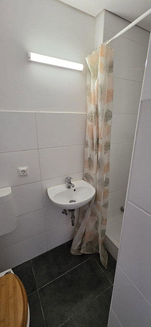 Prenájom bytu 1-izbový 20 m², Wallaustr. 101, Mainz, Porýnie-Falcko Prenájom bytu 1-izbový 20 m², Wallaustr. 101, Mainz, Porýnie-Falcko