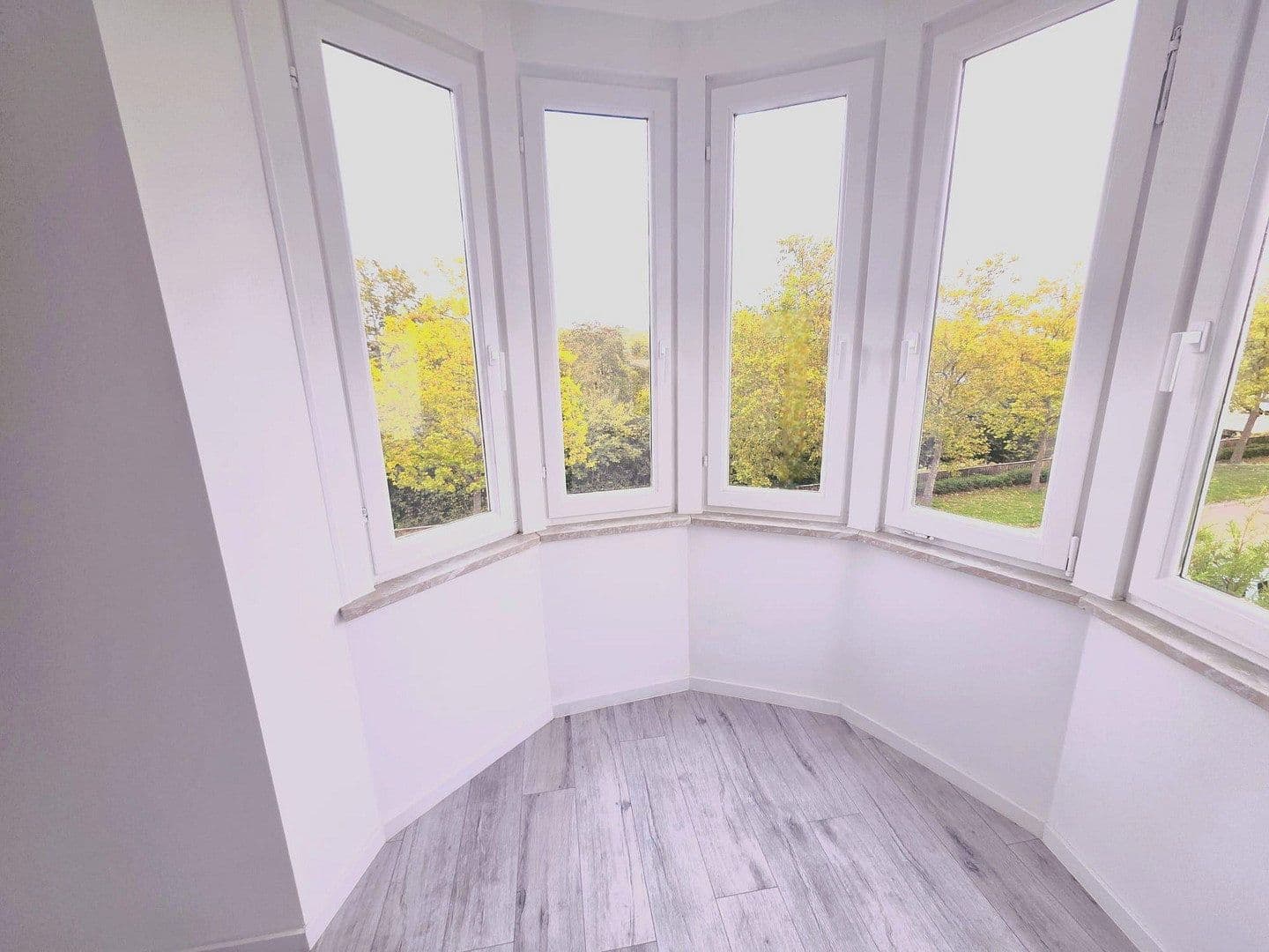 Prenájom bytu 4-izbový 100 m², Obereisesheimer Straße 21, Heilbronn, Bádensko-Wurttembersko Prenájom bytu 4-izbový 100 m², Obereisesheimer Straße 21, Heilbronn, Bádensko-Wurttembersko