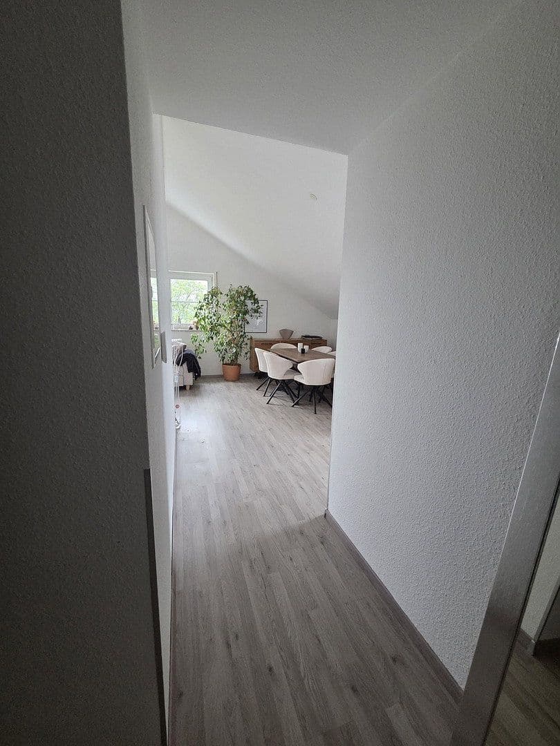 Prenájom bytu 2-izbový 57 m², Weinbergstra 72, Reichenbach an der Fils, Bádensko-Wurttembersko Prenájom bytu 2-izbový 57 m², Weinbergstra 72, Reichenbach an der Fils, Bádensko-Wurttembersko