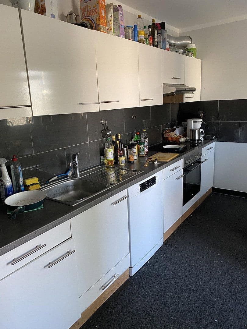 Prenájom bytu 20 m², Filderbahnstr. 13, Stuttgart, Bádensko-Wurttembersko Prenájom bytu 20 m², Filderbahnstr. 13, Stuttgart, Bádensko-Wurttembersko