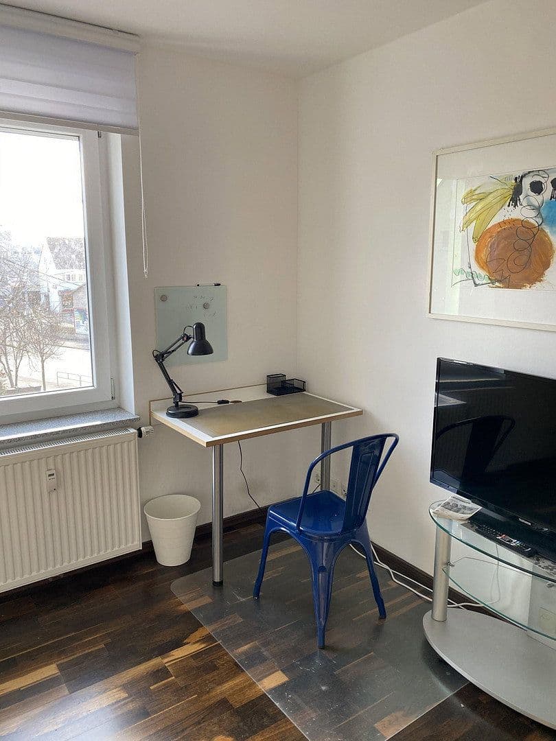 Prenájom bytu 20 m², Filderbahnstr. 13, Stuttgart, Bádensko-Wurttembersko Prenájom bytu 20 m², Filderbahnstr. 13, Stuttgart, Bádensko-Wurttembersko
