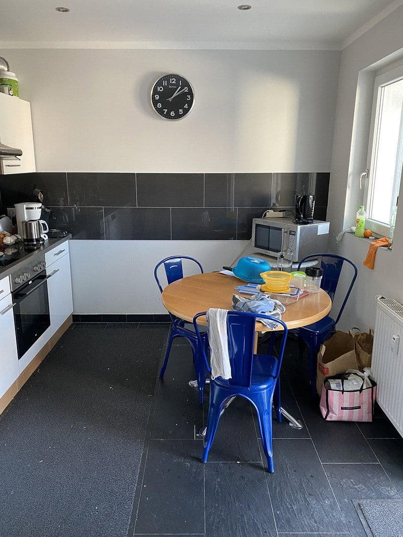 Prenájom bytu 20 m², Filderbahnstr. 13, Stuttgart, Bádensko-Wurttembersko Prenájom bytu 20 m², Filderbahnstr. 13, Stuttgart, Bádensko-Wurttembersko