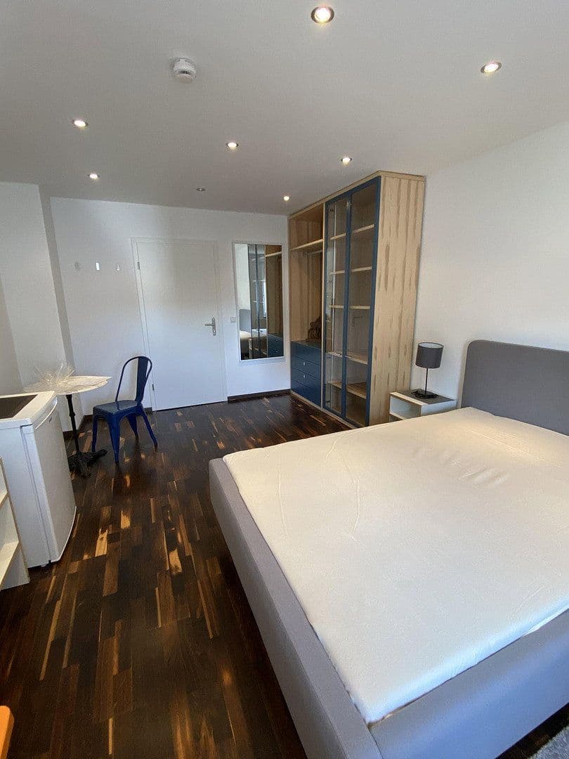Prenájom bytu 20 m², Filderbahnstr. 13, Stuttgart, Bádensko-Wurttembersko Prenájom bytu 20 m², Filderbahnstr. 13, Stuttgart, Bádensko-Wurttembersko