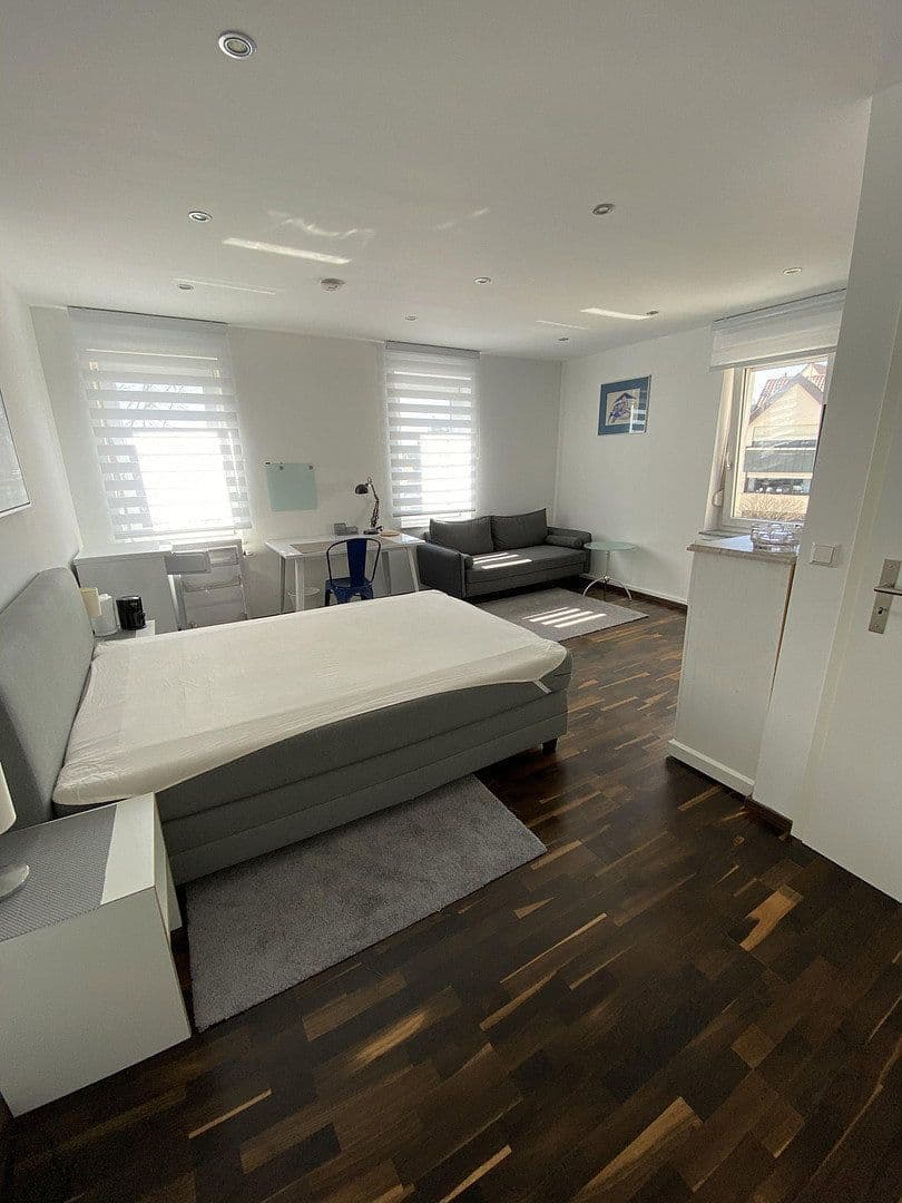 Prenájom bytu 20 m², Filderbahnstr. 13, Stuttgart, Bádensko-Wurttembersko Prenájom bytu 20 m², Filderbahnstr. 13, Stuttgart, Bádensko-Wurttembersko