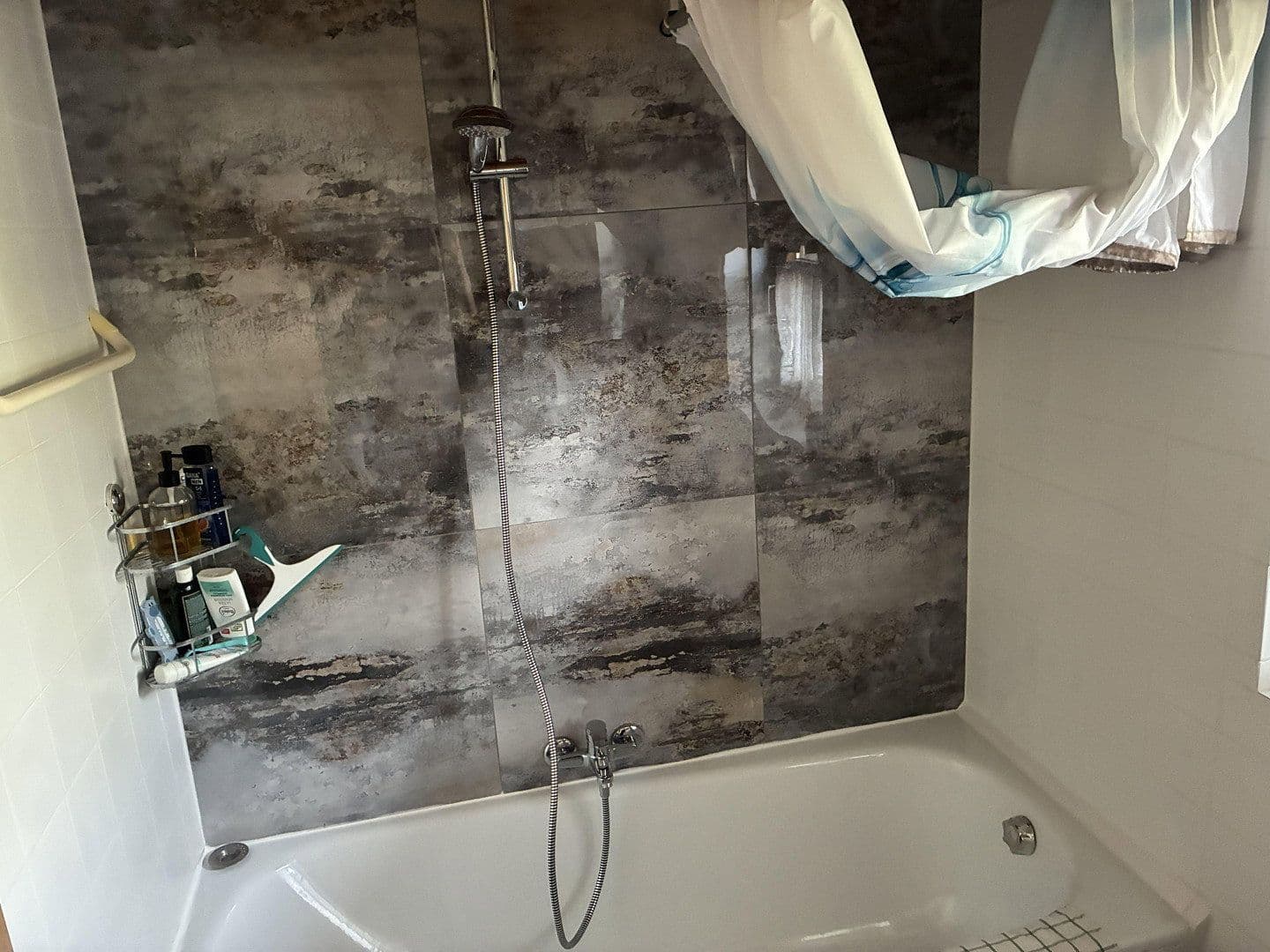 Predaj bytu 4-izbový 83 m², Mitterfeldstraße 1, Riedering, Bavorsko Predaj bytu 4-izbový 83 m², Mitterfeldstraße 1, Riedering, Bavorsko
