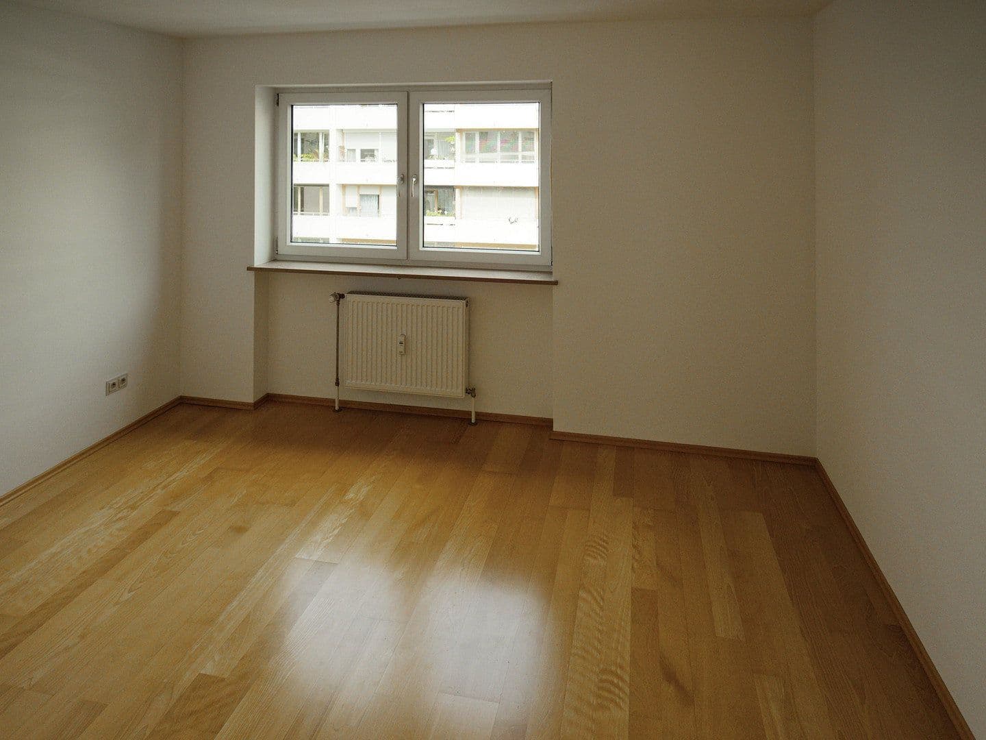Predaj bytu 3-izbový 66 m², München, Bavorsko Predaj bytu 3-izbový 66 m², München, Bavorsko