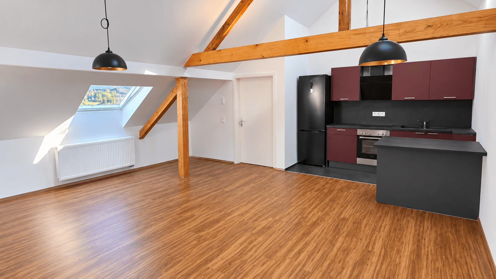 Prenájom bytu 3-izbový 78 m², Neukirchen, Bavorsko Prenájom bytu 3-izbový 78 m², Neukirchen, Bavorsko