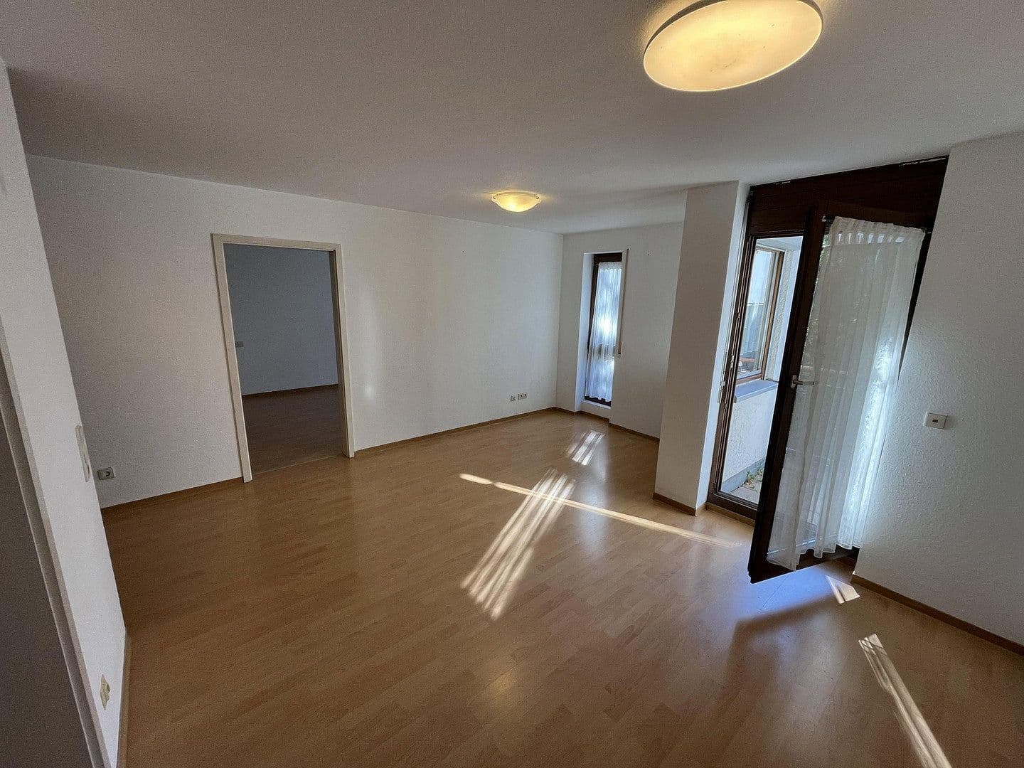 Prenájom bytu 2-izbový 54 m², Herdweg 2, Böblingen, Bádensko-Wurttembersko Prenájom bytu 2-izbový 54 m², Herdweg 2, Böblingen, Bádensko-Wurttembersko