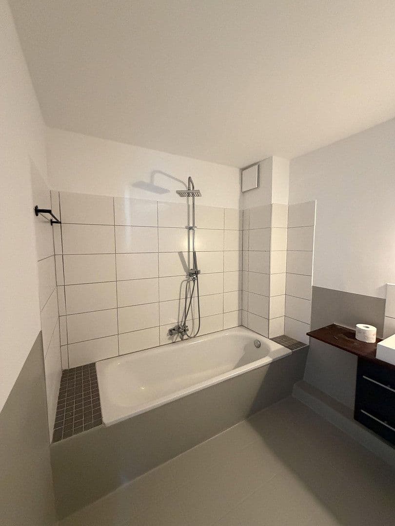 Prenájom bytu 3-izbový 63 m², Pampow, Meklenbursko-Predpomoransko Prenájom bytu 3-izbový 63 m², Pampow, Meklenbursko-Predpomoransko