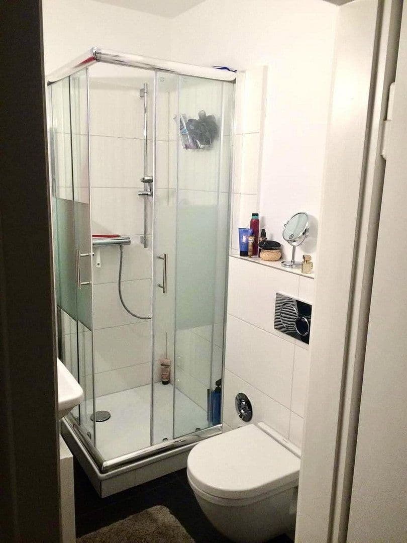 Predaj bytu 3-izbový 67 m², Köln, Severné Porýnie - Westfálsko Predaj bytu 3-izbový 67 m², Köln, Severné Porýnie - Westfálsko