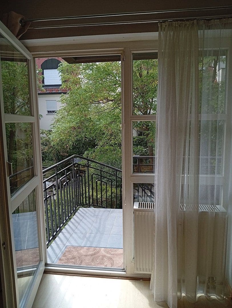 Prenájom bytu 2-izbový 62 m², Gunzenlehstraße 20, München, Bavorsko Prenájom bytu 2-izbový 62 m², Gunzenlehstraße 20, München, Bavorsko