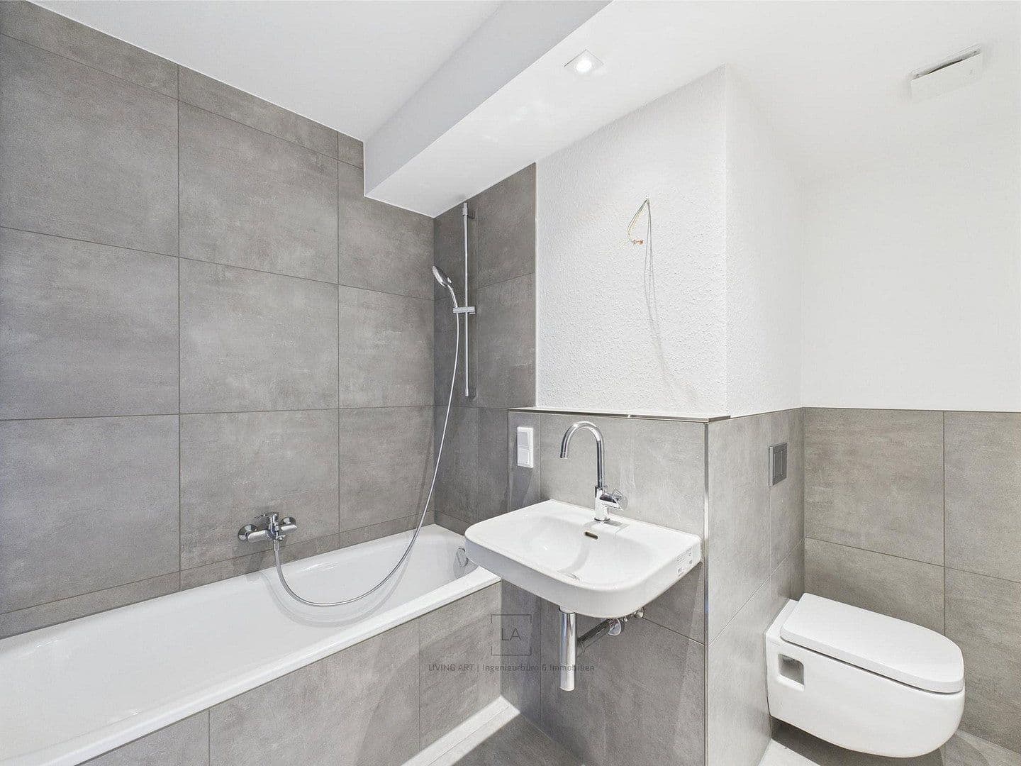 Predaj bytu 2-izbový 53 m², Langenfeld (Rheinland), Severné Porýnie - Westfálsko Predaj bytu 2-izbový 53 m², Langenfeld (Rheinland), Severné Porýnie - Westfálsko