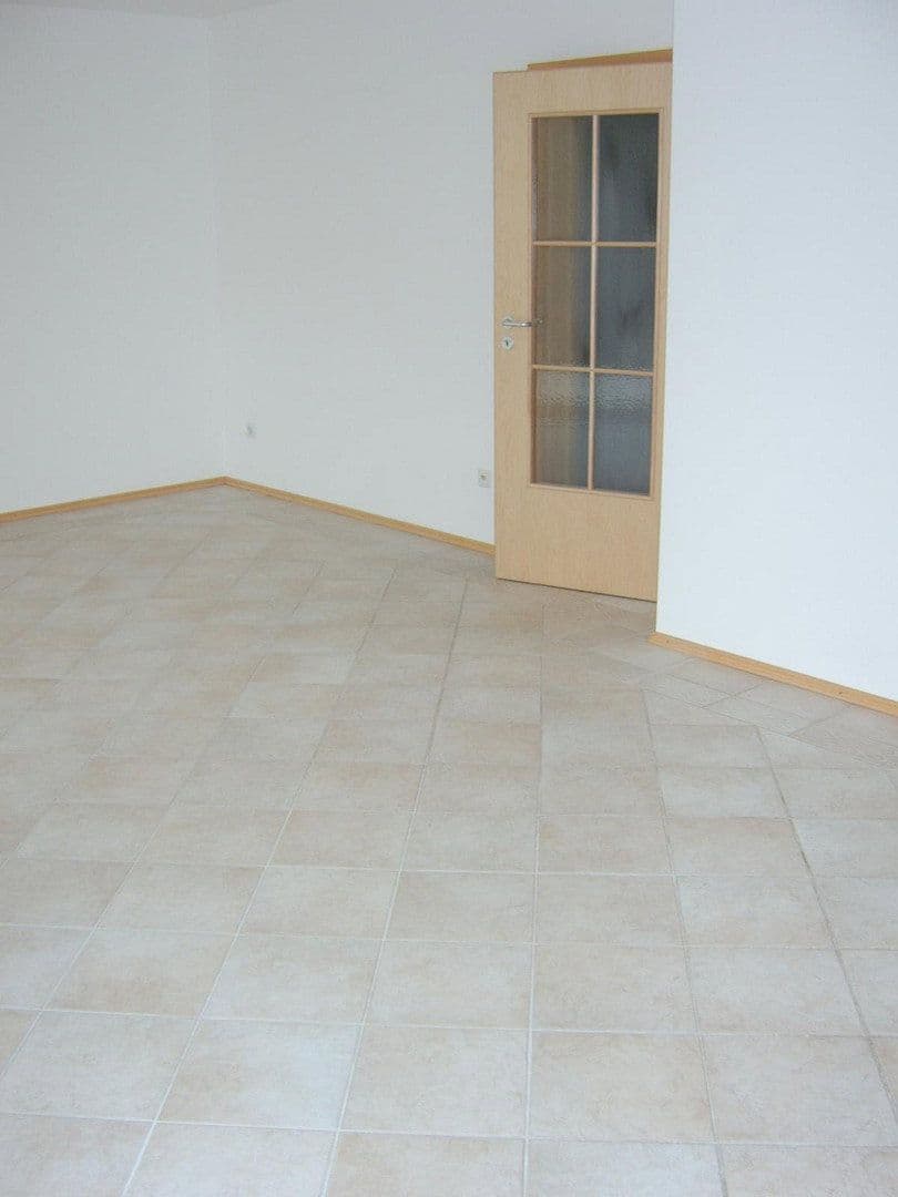 Prenájom domu 210 m², pozemok 500 m², Elkofener Weg 31, Grafing b. München, Bavorsko Prenájom domu 210 m², pozemok 500 m², Elkofener Weg 31, Grafing b. München, Bavorsko