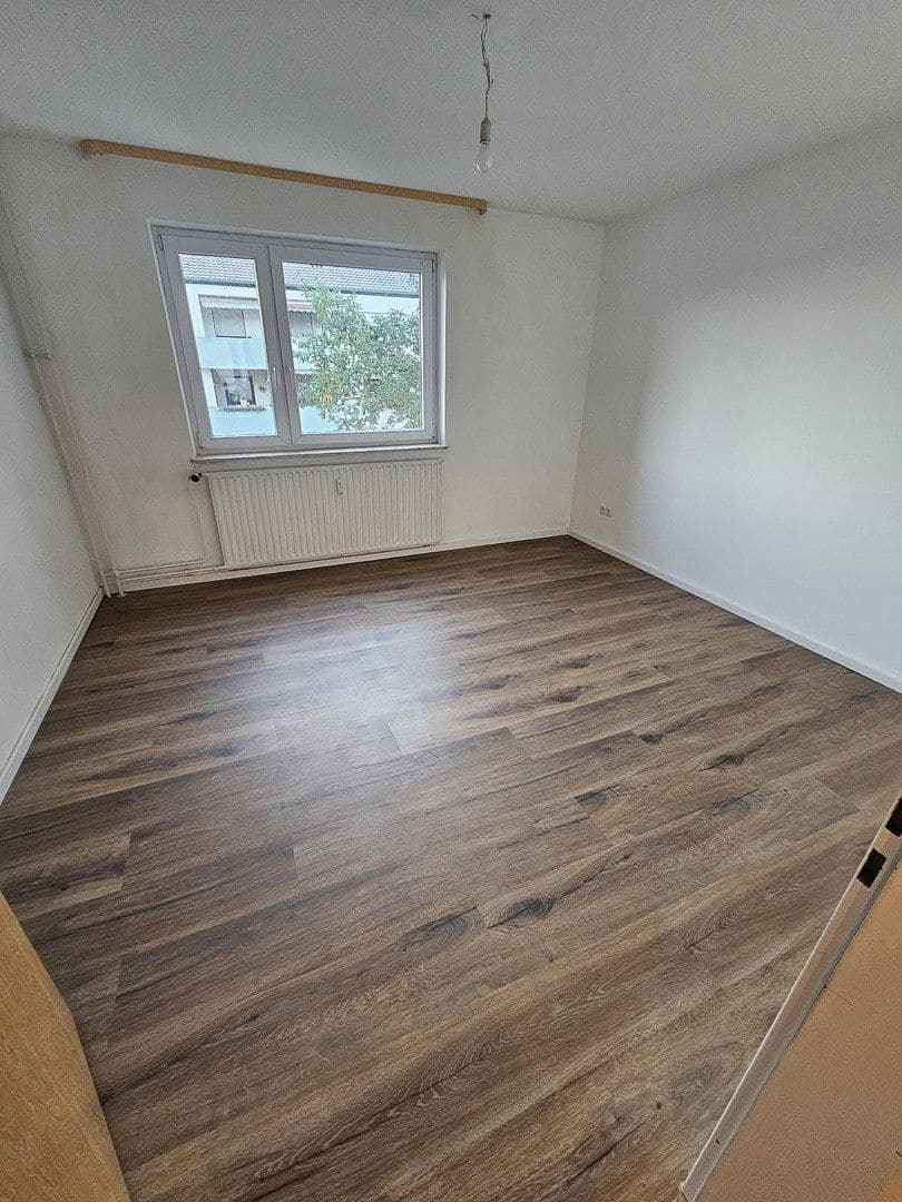 Prenájom bytu 2-izbový 60 m², In der Atzing 11, Eisenberg (Pfalz), Porýnie-Falcko Prenájom bytu 2-izbový 60 m², In der Atzing 11, Eisenberg (Pfalz), Porýnie-Falcko