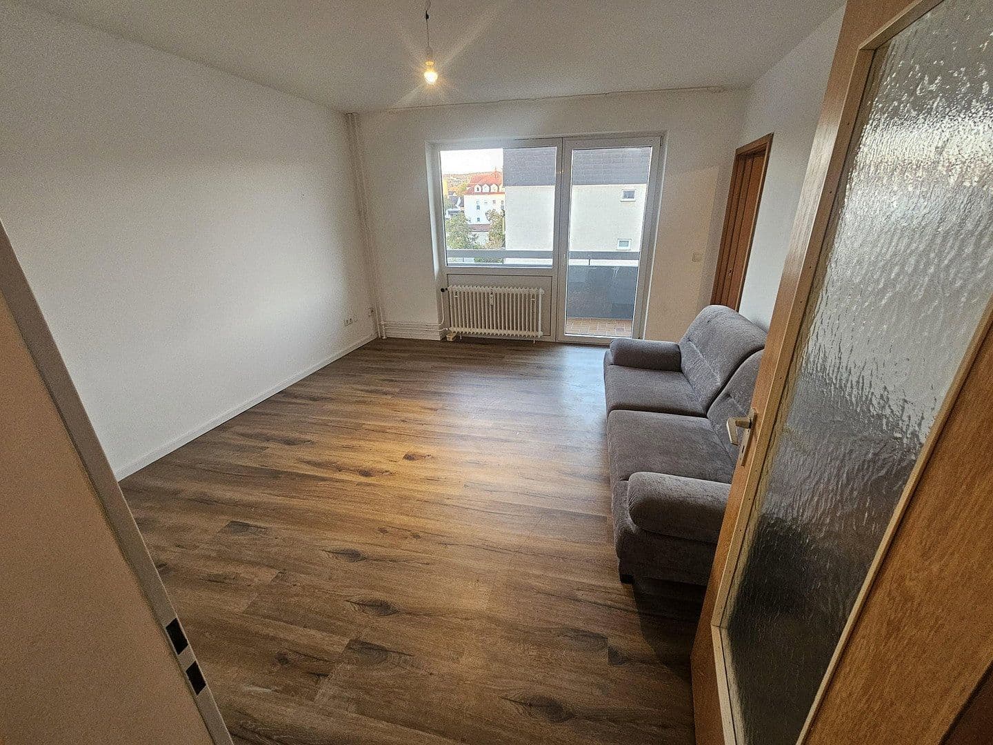 Prenájom bytu 2-izbový 60 m², In der Atzing 11, Eisenberg (Pfalz), Porýnie-Falcko Prenájom bytu 2-izbový 60 m², In der Atzing 11, Eisenberg (Pfalz), Porýnie-Falcko