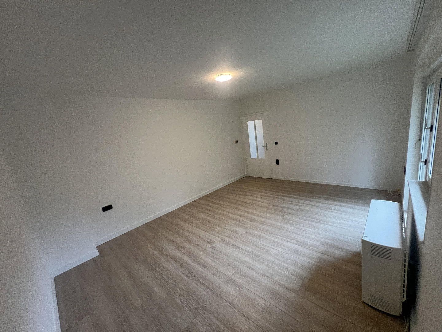 Prenájom bytu 3-izbový 72 m², Hirschberger Straße 6, Wolfsburg, Dolné Sasko Prenájom bytu 3-izbový 72 m², Hirschberger Straße 6, Wolfsburg, Dolné Sasko