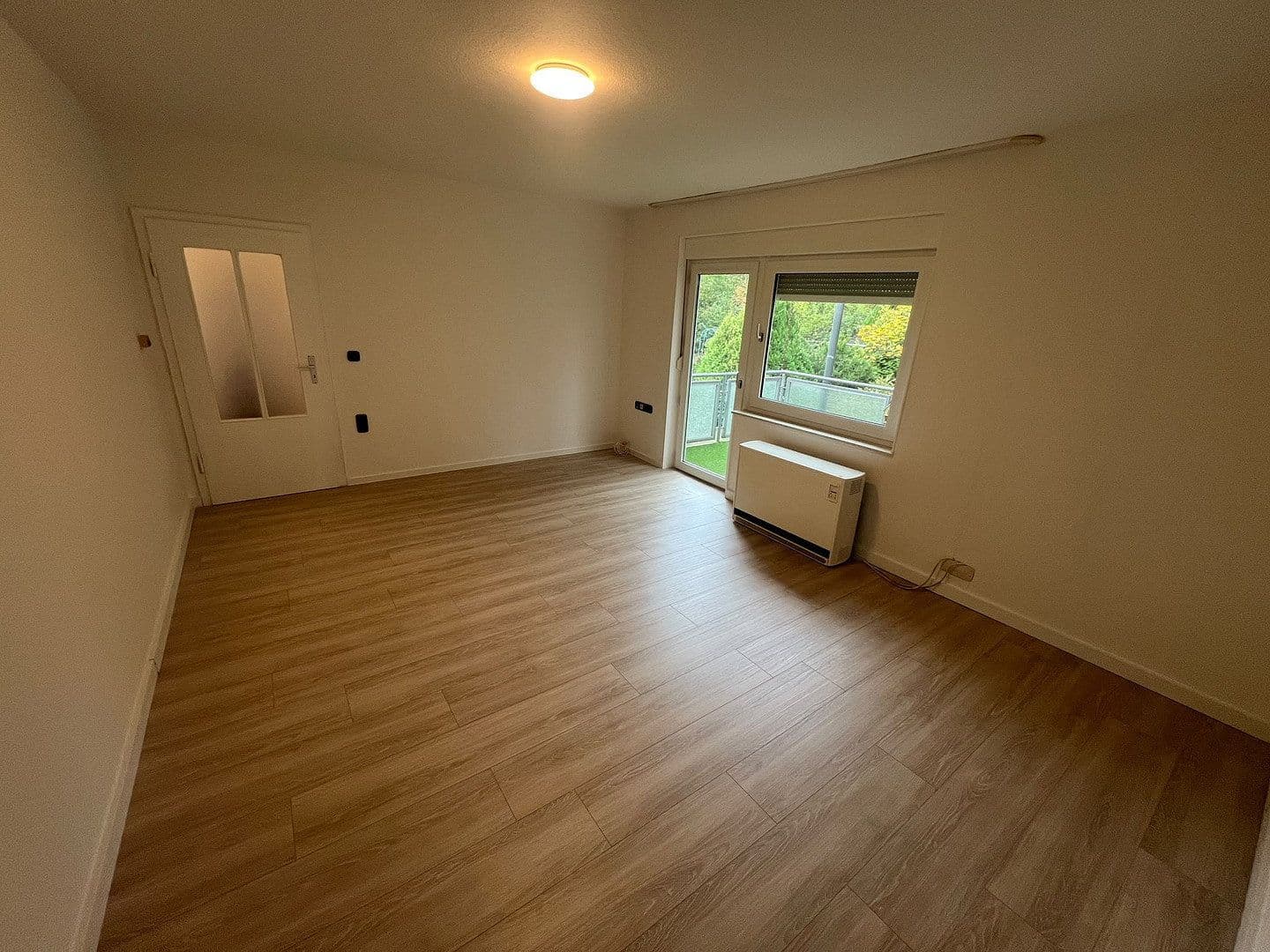 Prenájom bytu 3-izbový 72 m², Hirschberger Straße 6, Wolfsburg, Dolné Sasko Prenájom bytu 3-izbový 72 m², Hirschberger Straße 6, Wolfsburg, Dolné Sasko