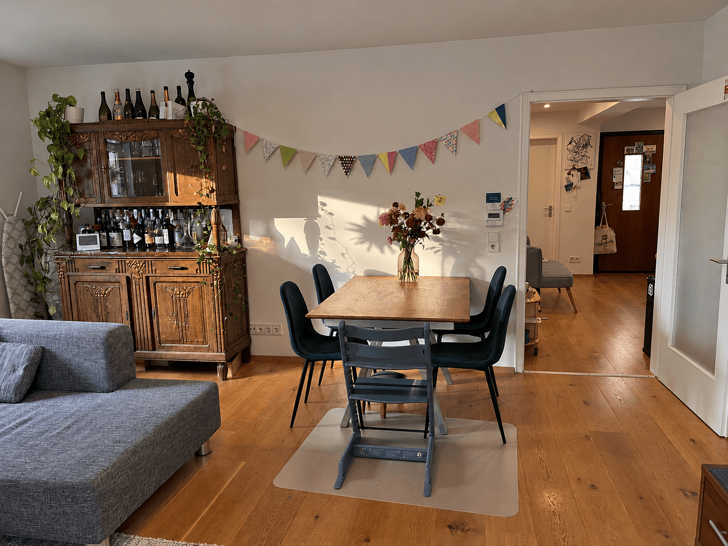Predaj bytu 4-izbový 113 m², Stuttgart, Bádensko-Wurttembersko Predaj bytu 4-izbový 113 m², Stuttgart, Bádensko-Wurttembersko
