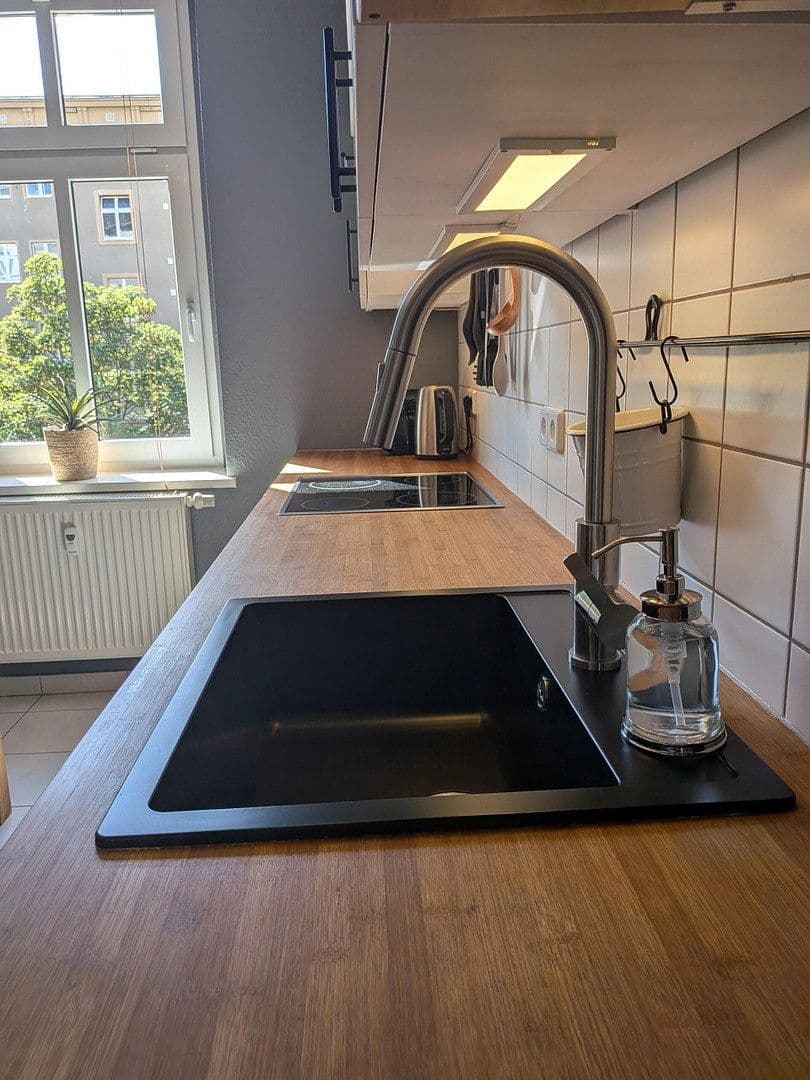 Predaj bytu 2-izbový 63 m², Berlin, Berlín Predaj bytu 2-izbový 63 m², Berlin, Berlín