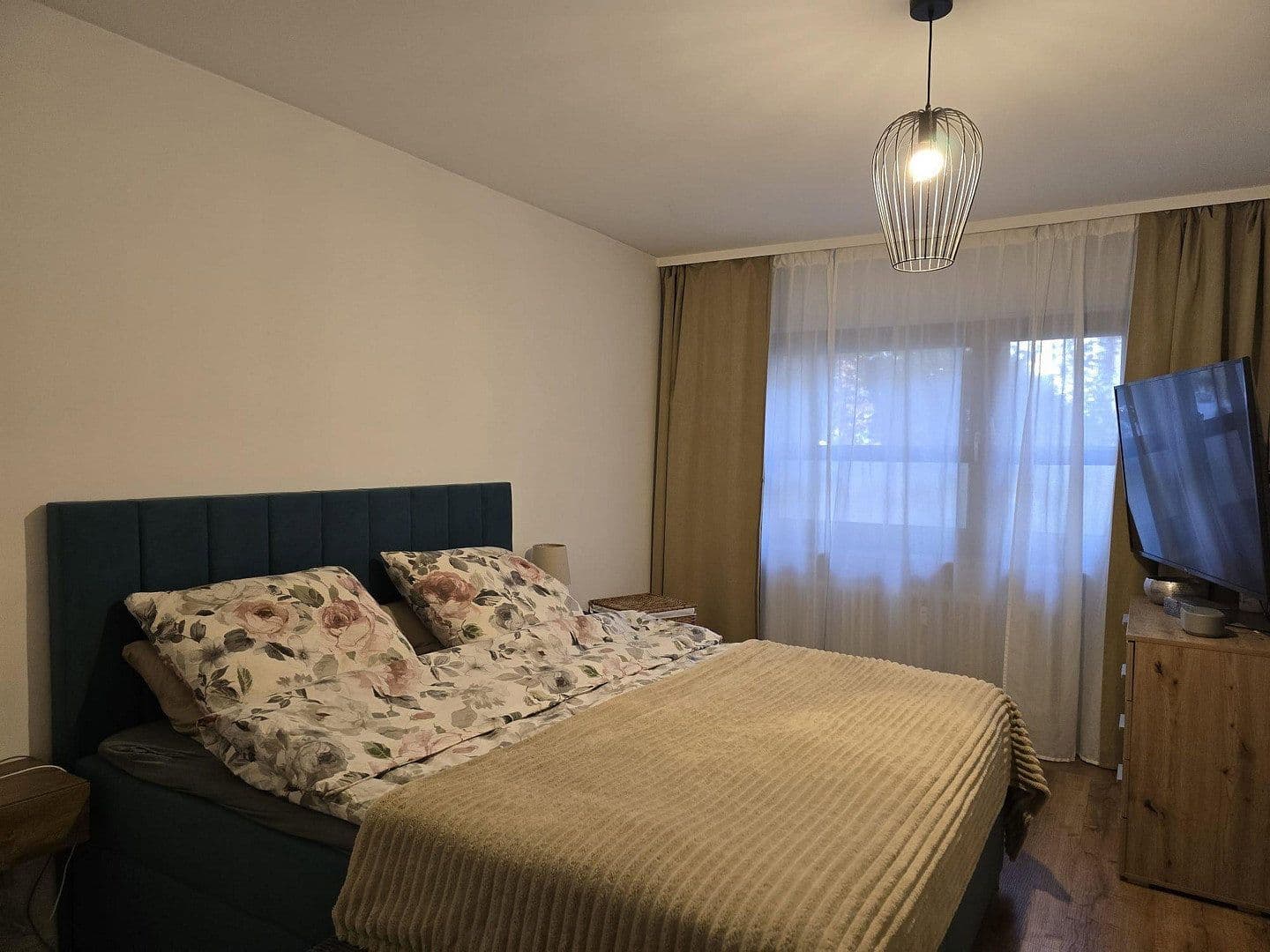 Prenájom bytu 3-izbový 83 m², Akademiestr. 27, Hanau, Hesensko Prenájom bytu 3-izbový 83 m², Akademiestr. 27, Hanau, Hesensko
