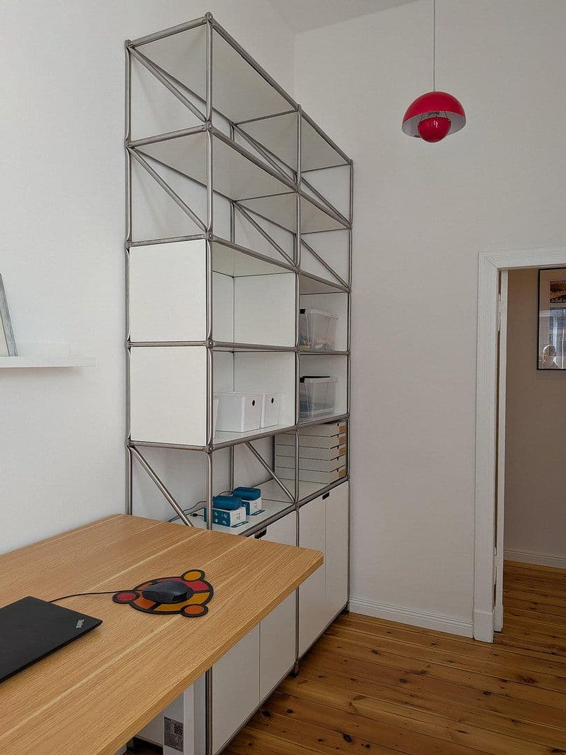 Prenájom bytu 4-izbový 85 m², Prager Str. 5, Berlin, Berlín Prenájom bytu 4-izbový 85 m², Prager Str. 5, Berlin, Berlín