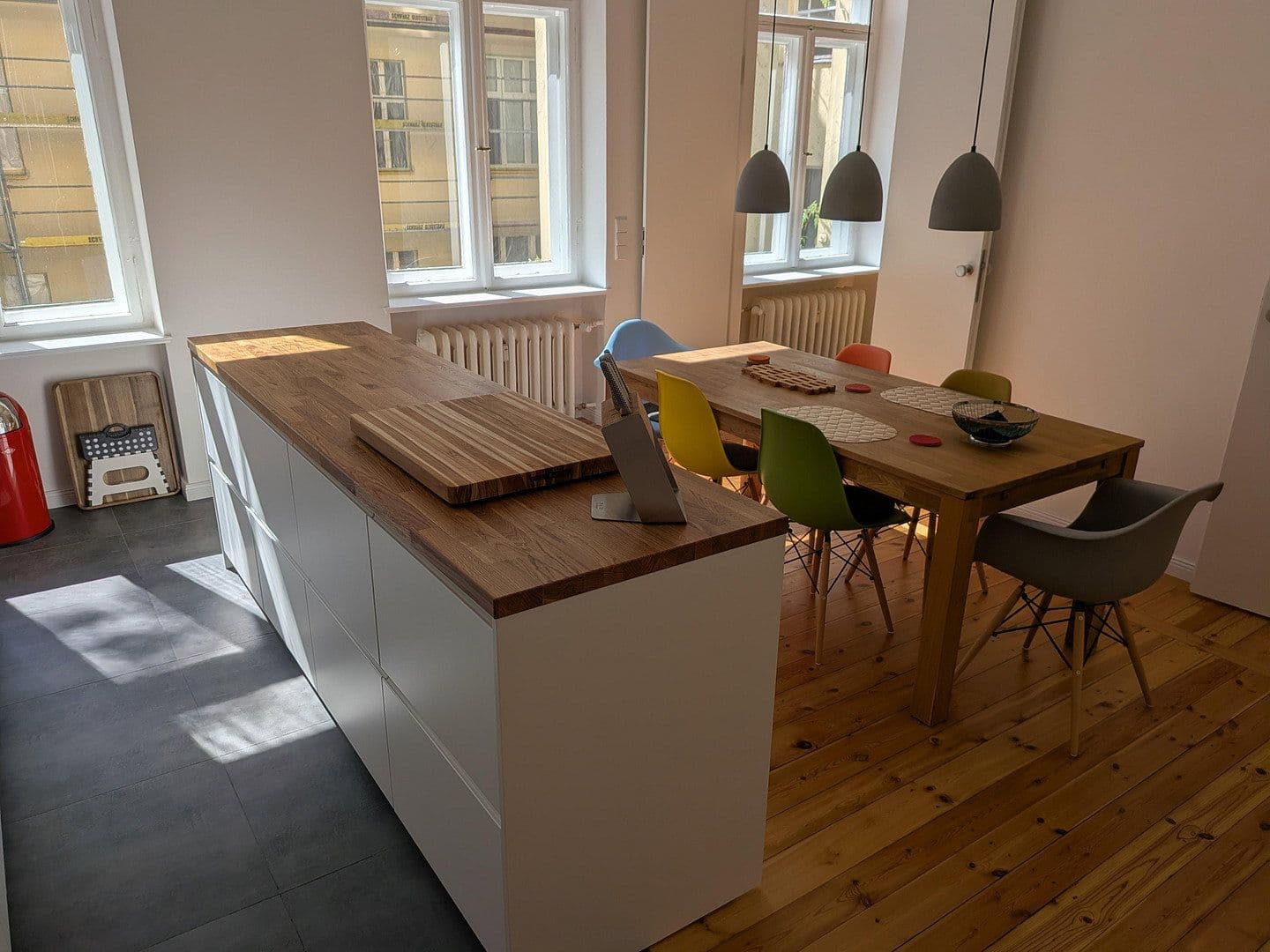 Prenájom bytu 4-izbový 85 m², Prager Str. 5, Berlin, Berlín Prenájom bytu 4-izbový 85 m², Prager Str. 5, Berlin, Berlín