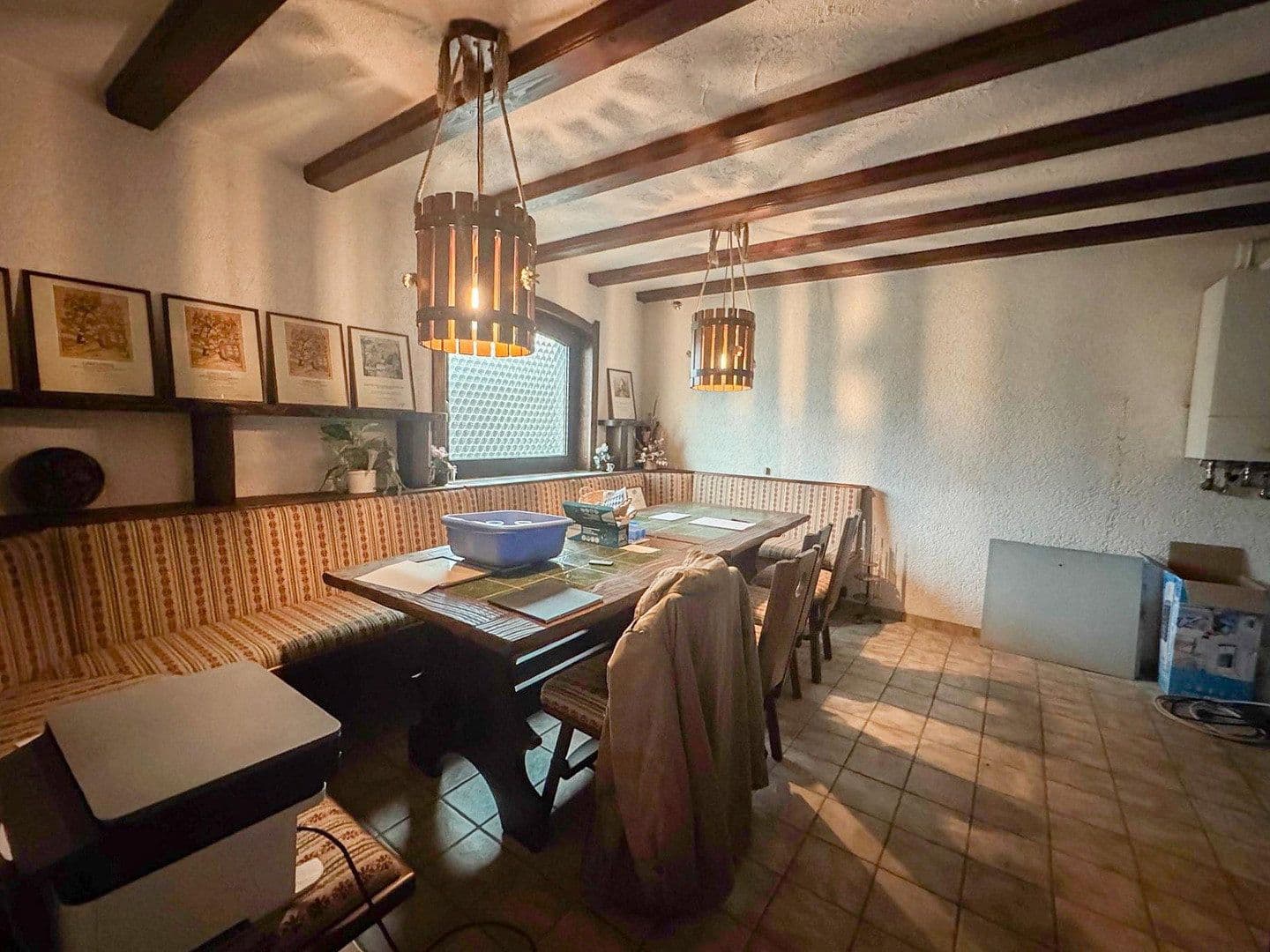 Predaj nebytového priestoru 3.902 m², Großkarlbach, Porýnie-Falcko Predaj nebytového priestoru 3.902 m², Großkarlbach, Porýnie-Falcko
