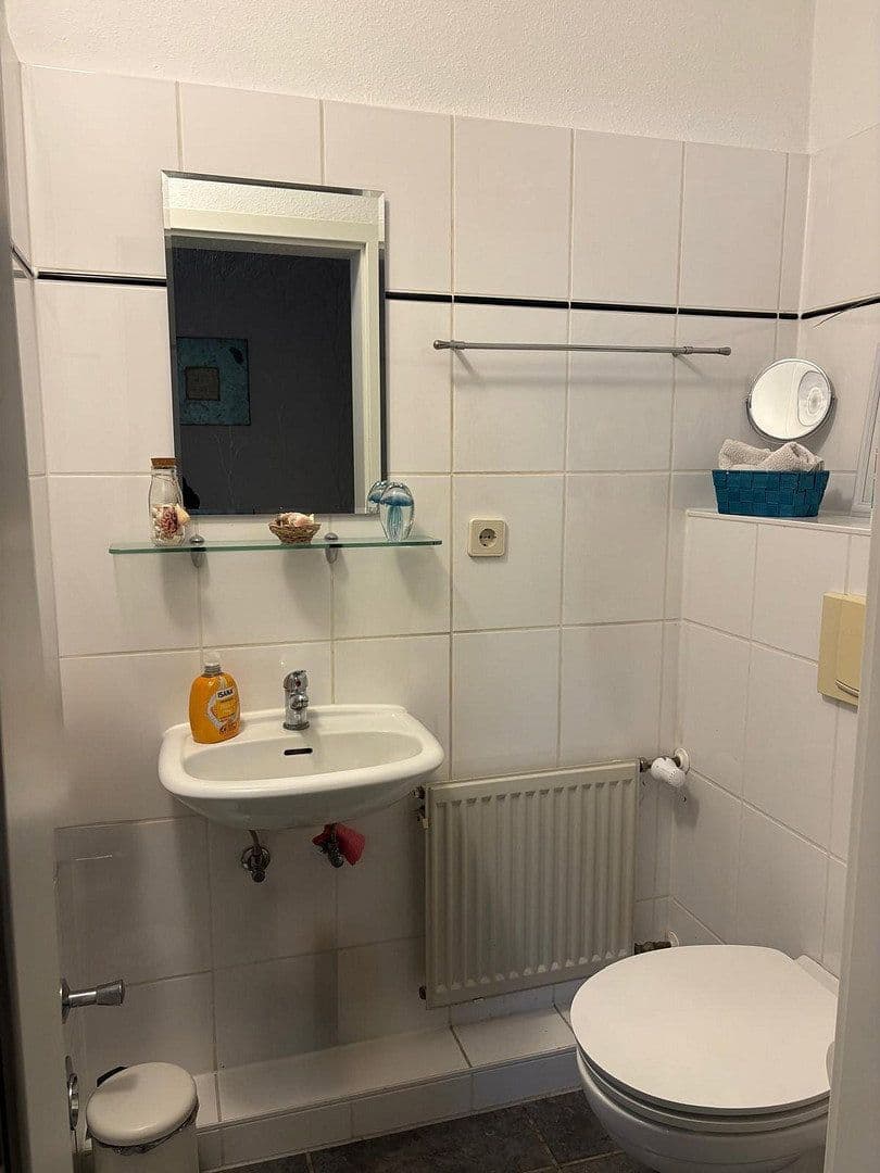 Prenájom bytu 4-izbový 145 m², Dr.-Albert-David-Straße 19, Burgwedel, Dolné Sasko Prenájom bytu 4-izbový 145 m², Dr.-Albert-David-Straße 19, Burgwedel, Dolné Sasko