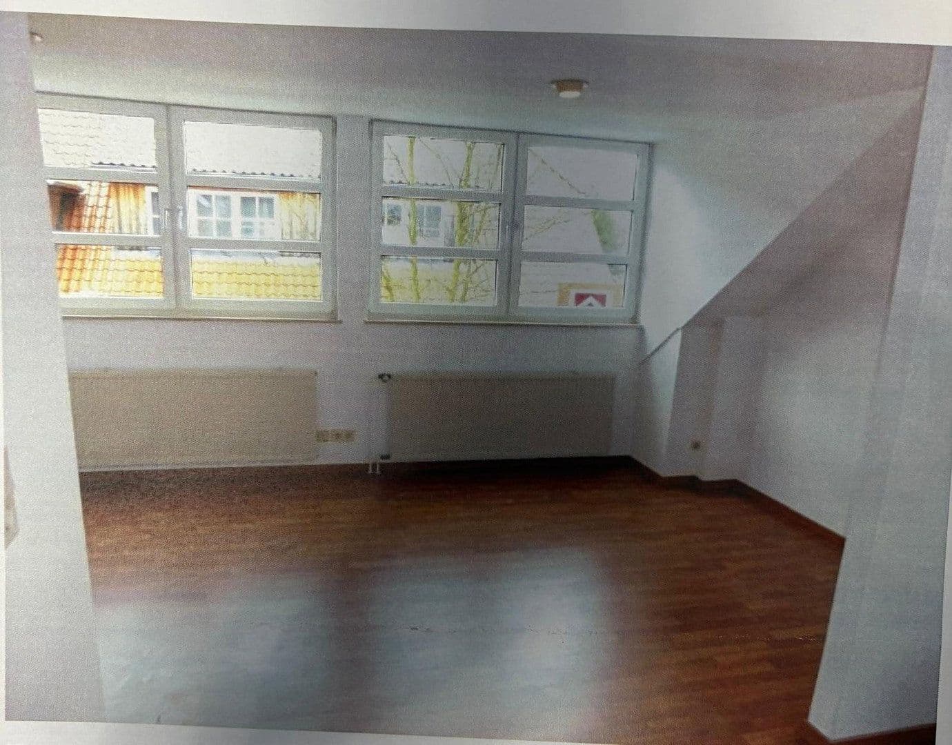 Prenájom bytu 4-izbový 145 m², Dr.-Albert-David-Straße 19, Burgwedel, Dolné Sasko Prenájom bytu 4-izbový 145 m², Dr.-Albert-David-Straße 19, Burgwedel, Dolné Sasko