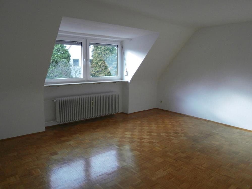 Prenájom bytu 4-izbový 81 m², Fritz-von-Röth-Straße 28, Nürnberg, Bavorsko Prenájom bytu 4-izbový 81 m², Fritz-von-Röth-Straße 28, Nürnberg, Bavorsko