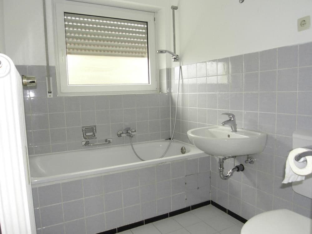 Prenájom bytu 4-izbový 81 m², Fritz-von-Röth-Straße 28, Nürnberg, Bavorsko Prenájom bytu 4-izbový 81 m², Fritz-von-Röth-Straße 28, Nürnberg, Bavorsko
