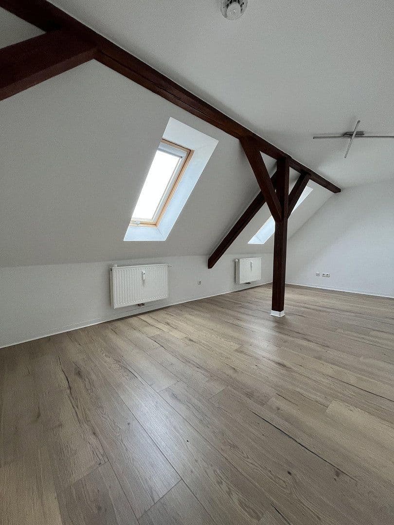 Prenájom bytu 2-izbový 53 m², Huygensstraße 8a, Leipzig, Sasko Prenájom bytu 2-izbový 53 m², Huygensstraße 8a, Leipzig, Sasko