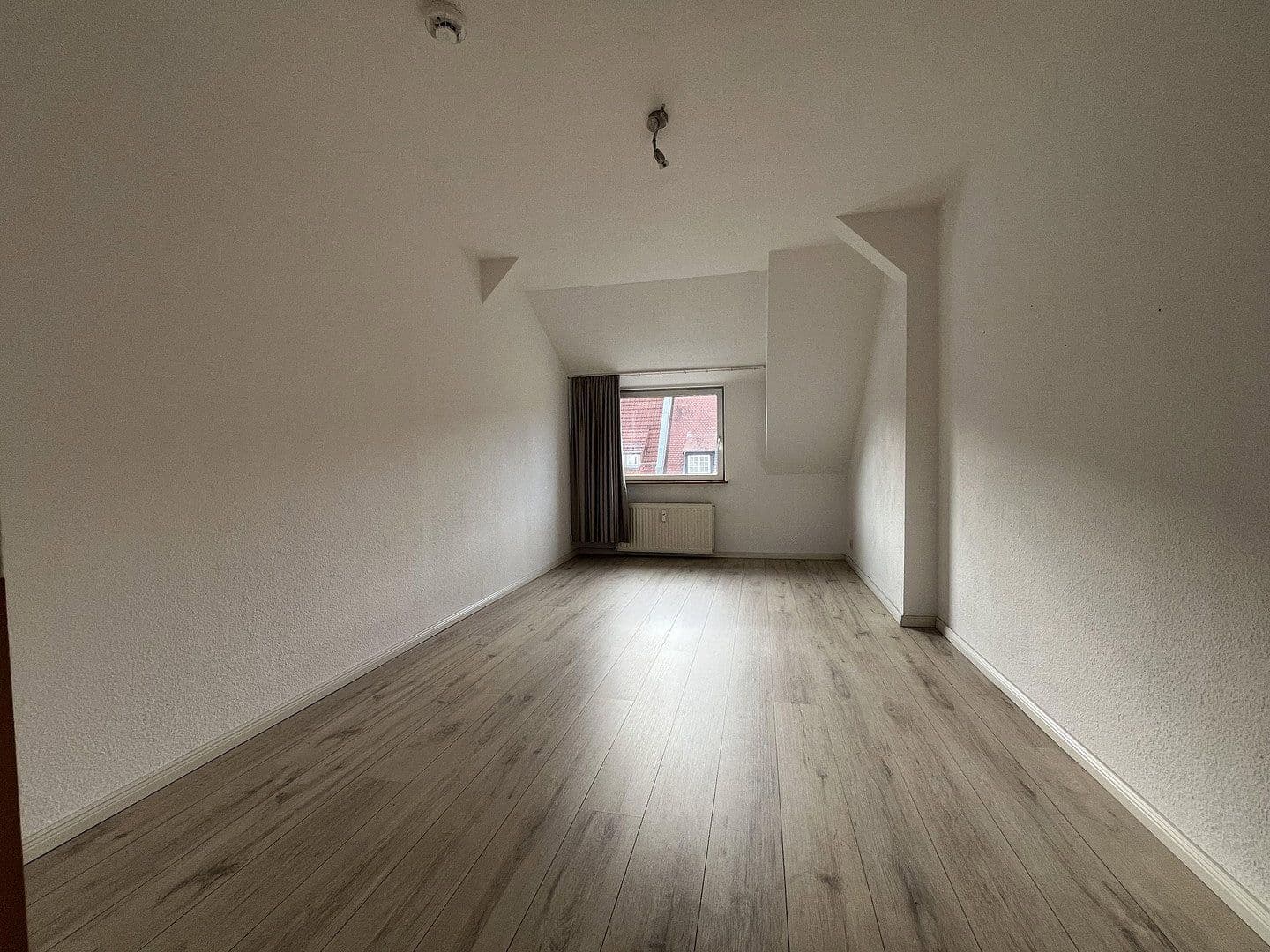 Prenájom bytu 2-izbový 53 m², Huygensstraße 8a, Leipzig, Sasko Prenájom bytu 2-izbový 53 m², Huygensstraße 8a, Leipzig, Sasko