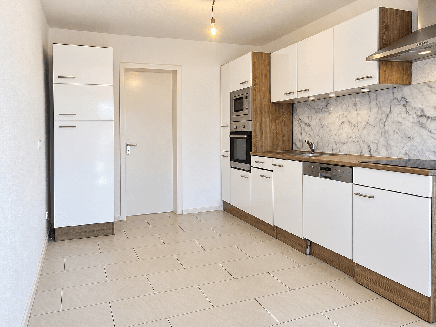 Prenájom bytu 3-izbový 77 m², Marburger Straße 9, Burgwald, Hesensko Prenájom bytu 3-izbový 77 m², Marburger Straße 9, Burgwald, Hesensko