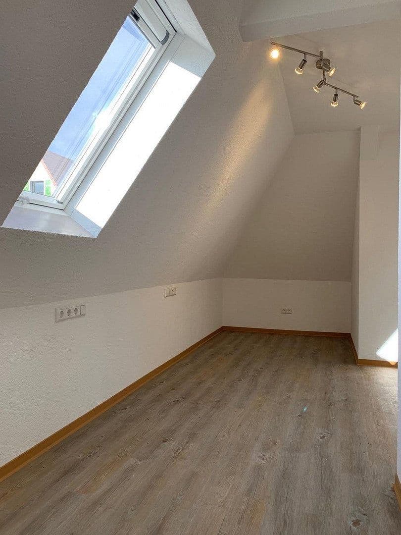 Prenájom bytu 2-izbový 43 m², Aalen, Bádensko-Wurttembersko Prenájom bytu 2-izbový 43 m², Aalen, Bádensko-Wurttembersko